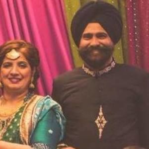 Meet your Posher, Devinder